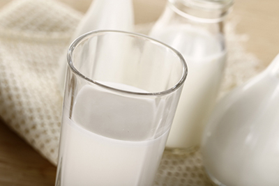 Sistema de esterilización a presión para la elaboración de productos lácteos